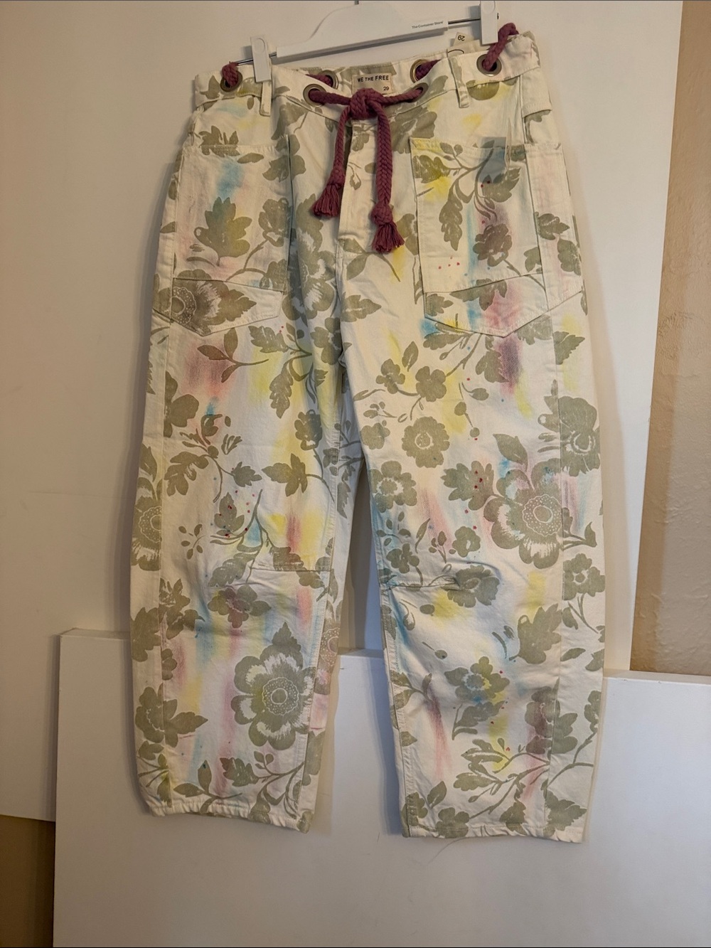 NWT Free People We The Free Moxie Printed Flocked Barrel Jeans ivory floral - 29 - Picture 2 of 10
